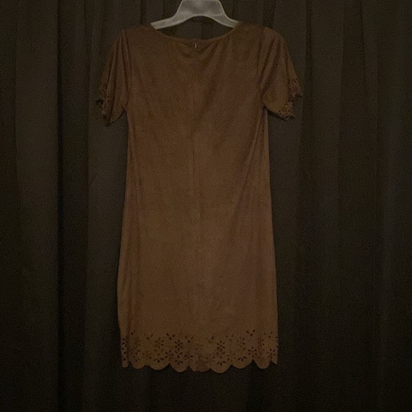 C brand Solid Brown Suede-Like Stretchy Short-Sleeved Dress with Flowery Trim - Picture 3 of 16